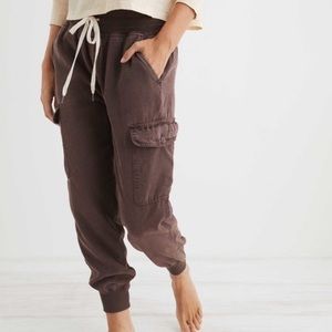 Aerie Jogger/Cargo pant, Size S
